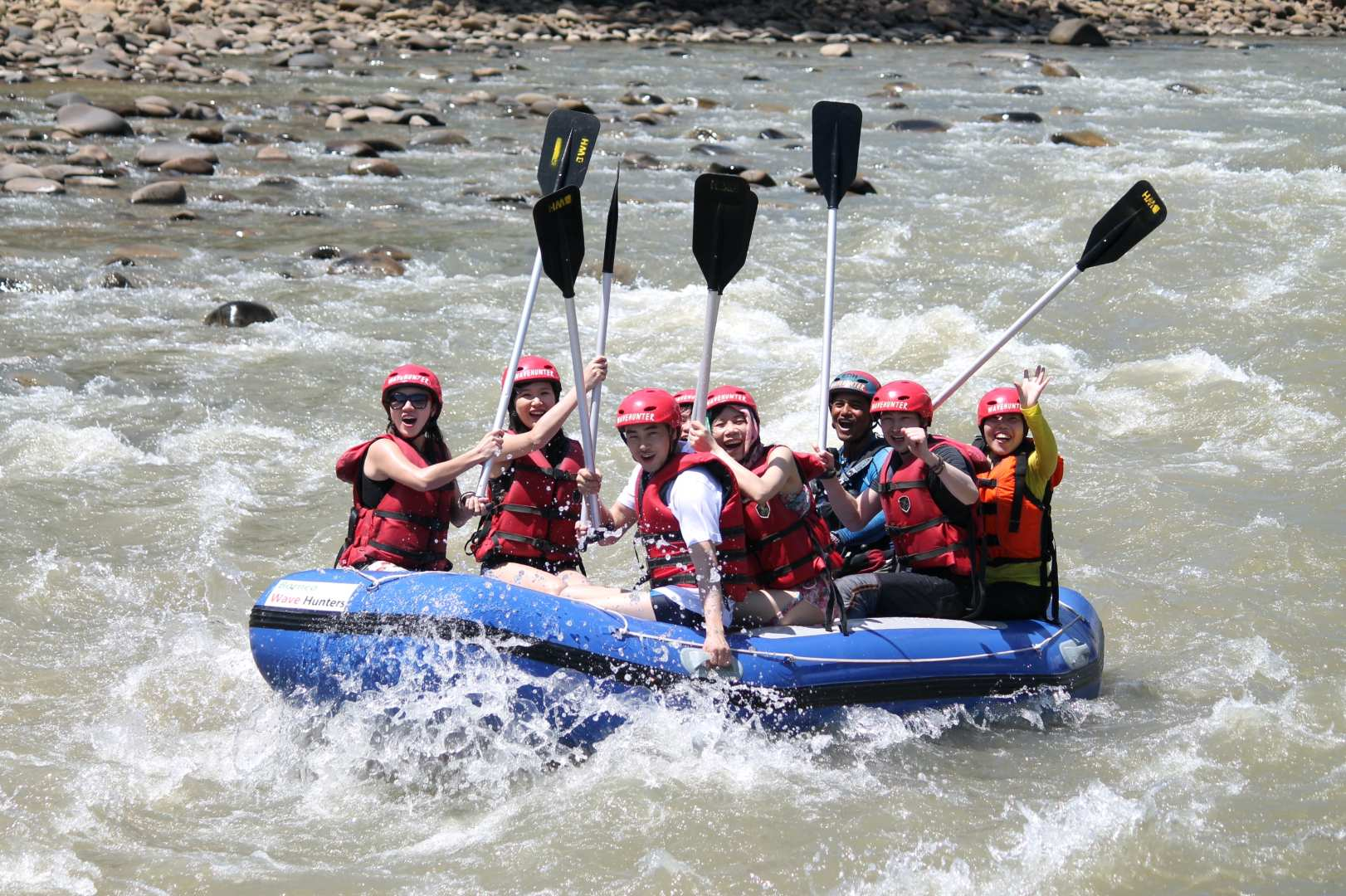 Kiulu White Water Rafting Grade I–II | Kota Kinabalu, Sabah - Photo 1 of 3