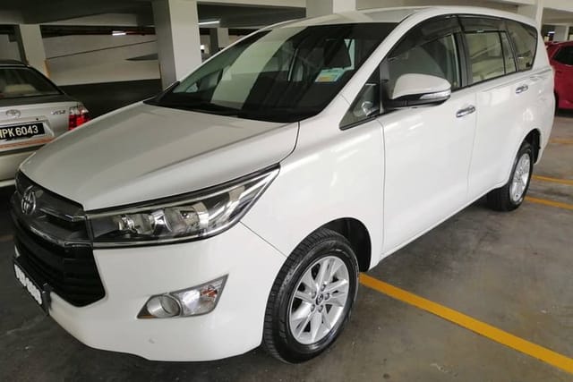 TOYOTA INNOVA CRSTA LATEST MODEL,SEATS 5 COMFORTABLY
