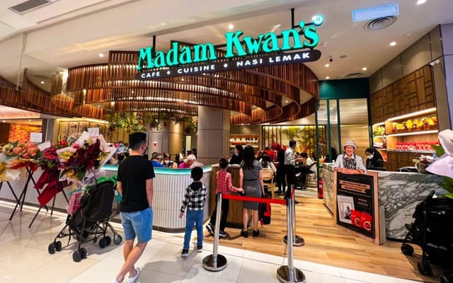 local-cuisine-experience-at-madam-kwan-with-hotel-transfer-in-kuala-lumpur-malaysia_1