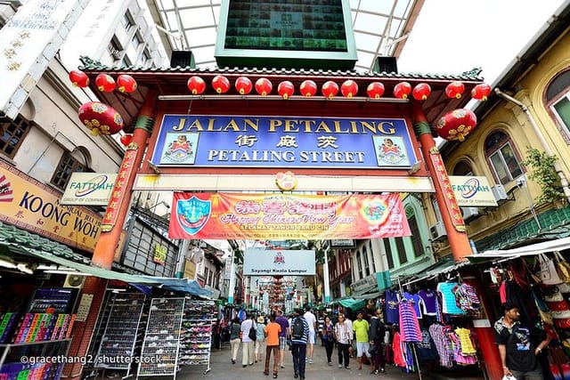 Open Air Bazaar 
(China Town)