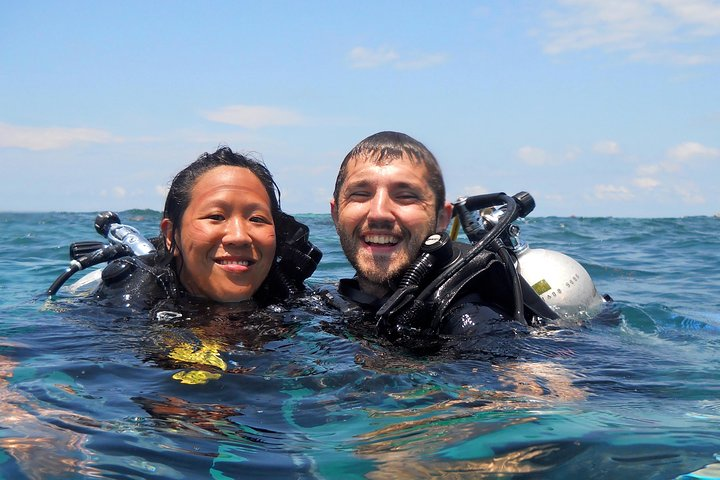 Divers enjoying a PADI DSD!