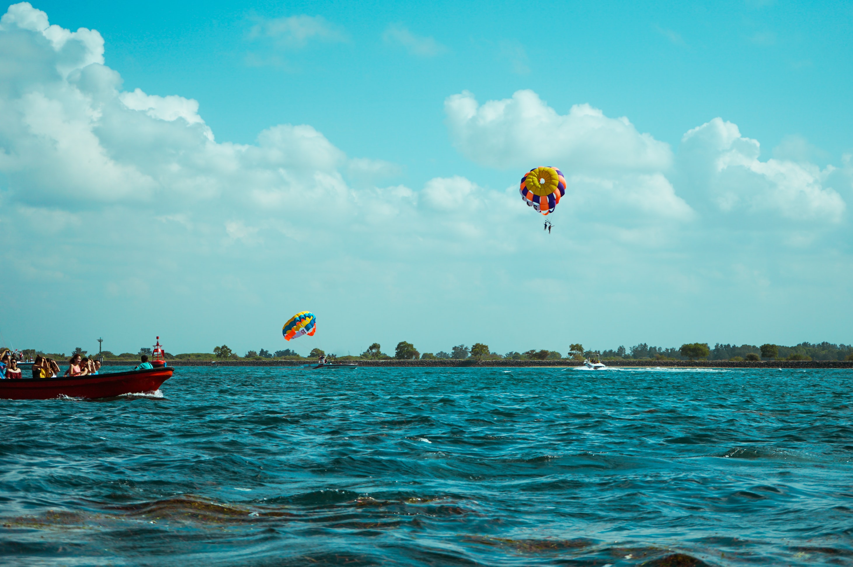 Batu Ferringhi Parasailing Experience - Photo 1 of 5