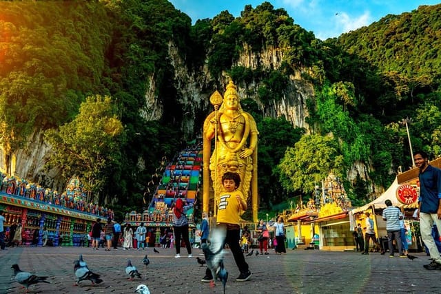 Private Batu Caves, National Mosque & Religious Tour with Bana Leaf Lunch - Photo 1 of 16