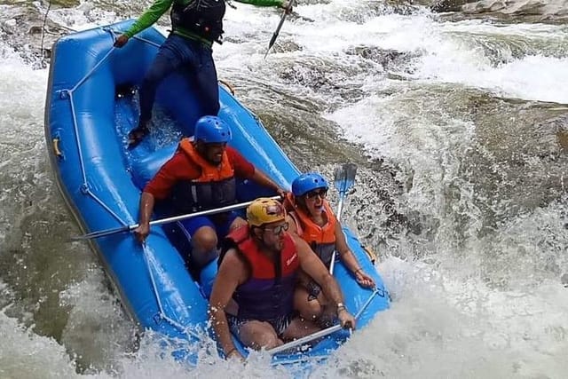 Private Transfer to Gopeng White River Rafting Tour - Photo 1 of 6