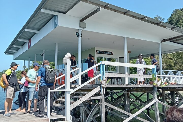 Sabah: Ticket to Rainbow island day trip with lunch - Photo 1 of 8