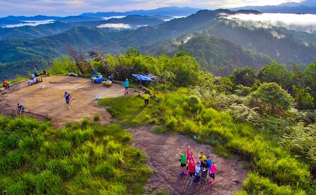 St. Veronica's Hill Sunrise Leisure Hike Morning Tour | Malaysia - Photo 1 of 8