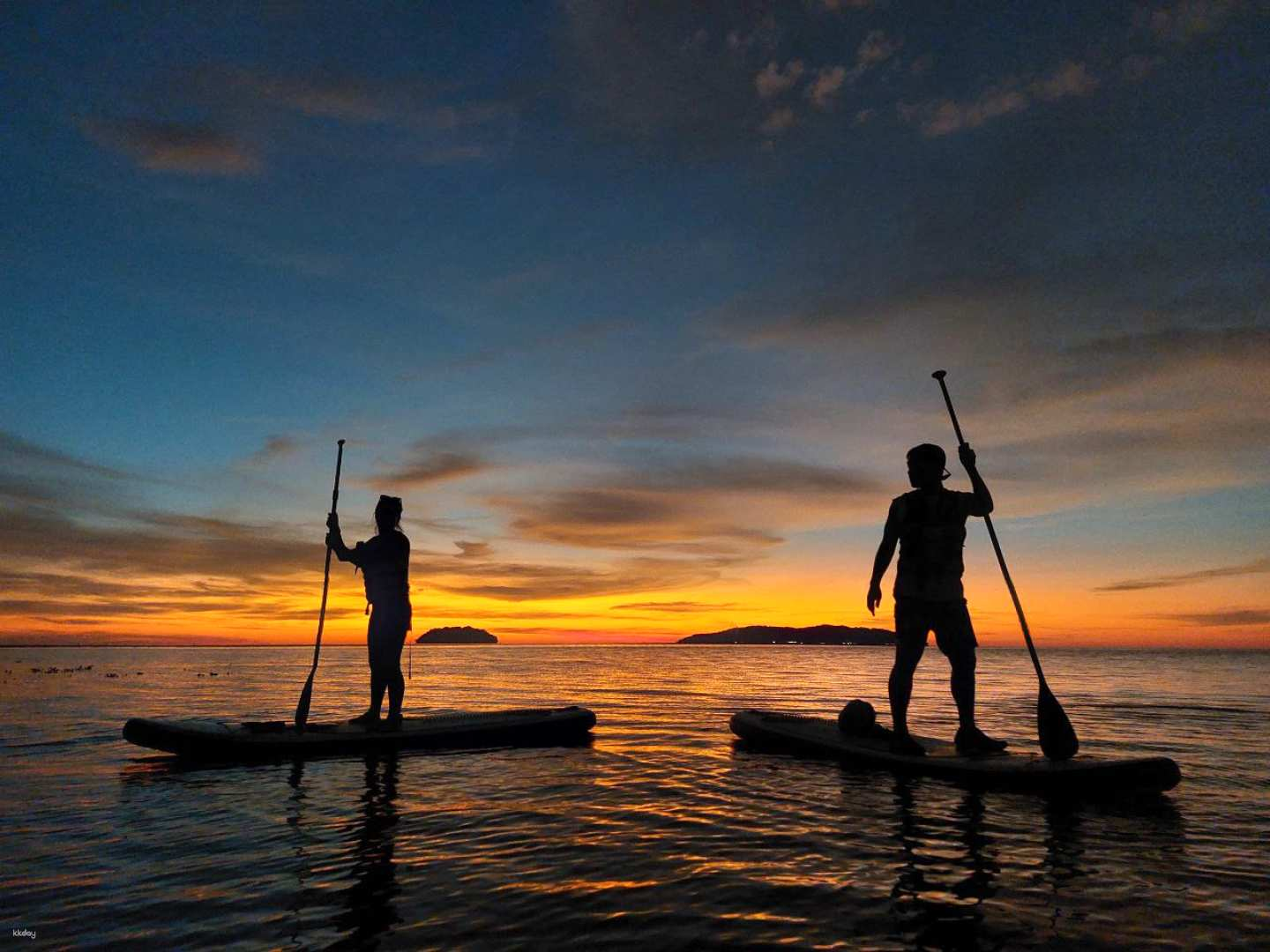 Sunrise/Sunset SUP Stand up paddle at Tanjung Aru Beach | Kota Kinabalu, Sabah - Photo 1 of 8