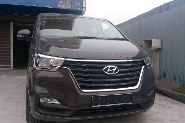 HYUNDAI STAREX 10 SEATERS