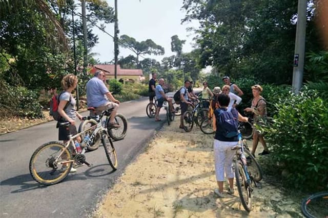 village-bike-ride-in-melaka-malaysia_1