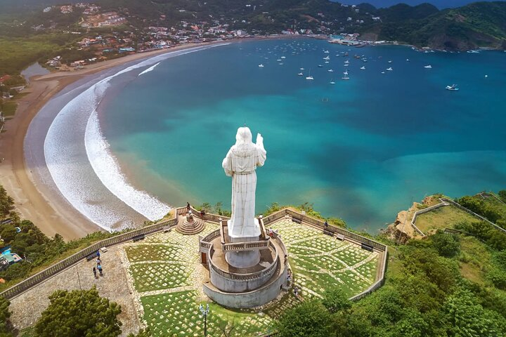 Cristo Redentor landscape