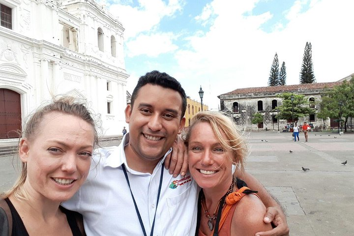 Private Tour in Leon-Main square