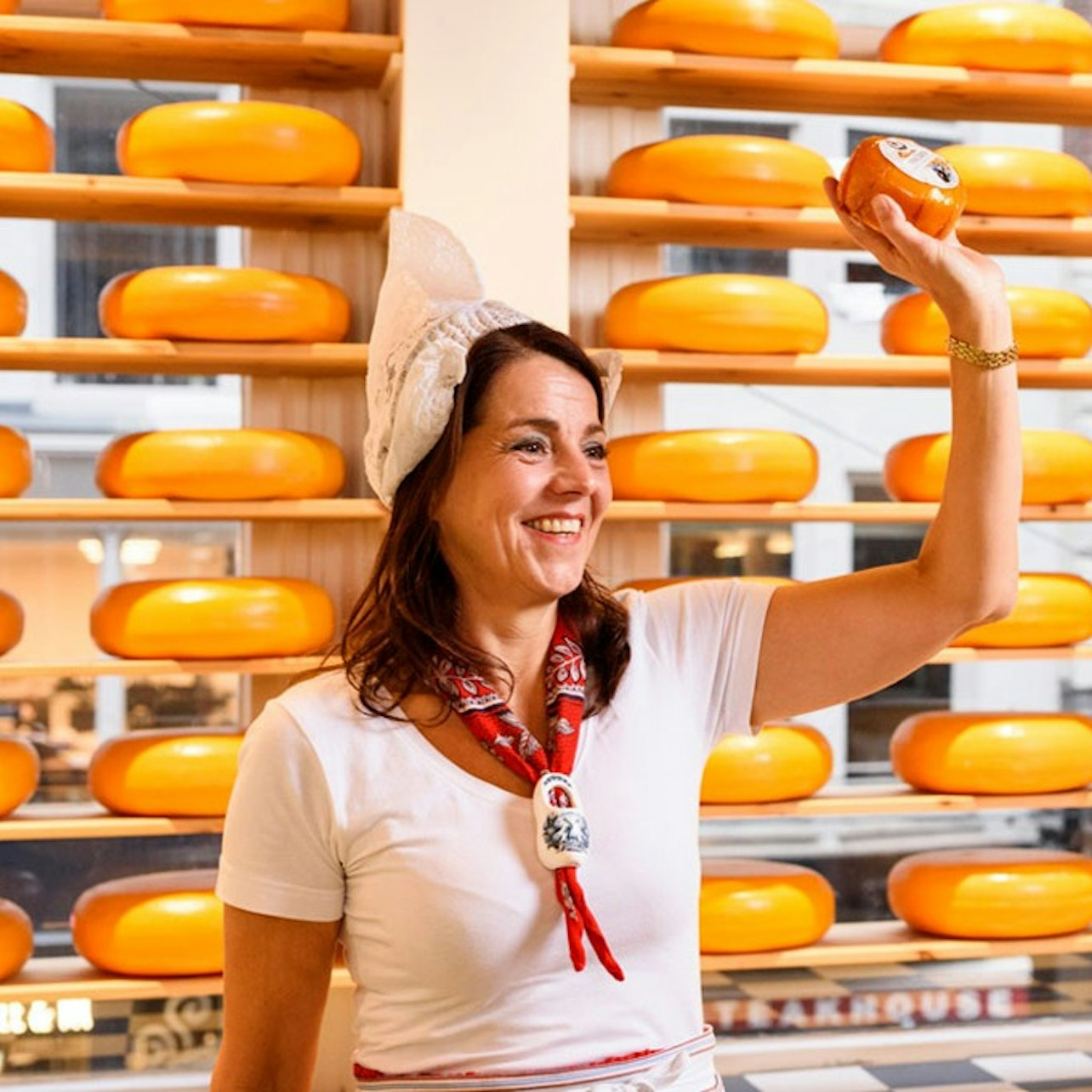 Amsterdam: Cheese Tasting at Henri Willig Warmoesstraat Tickets - Photo 1 of 3