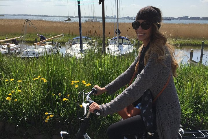 Amsterdam's Countryside Half-Day Bike Tour in Small Group  - Photo 1 of 10