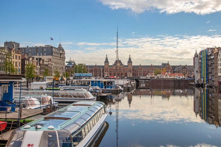 Discover Amsterdam’s most Photogenic Spots with a Local - Photo 1 of 11