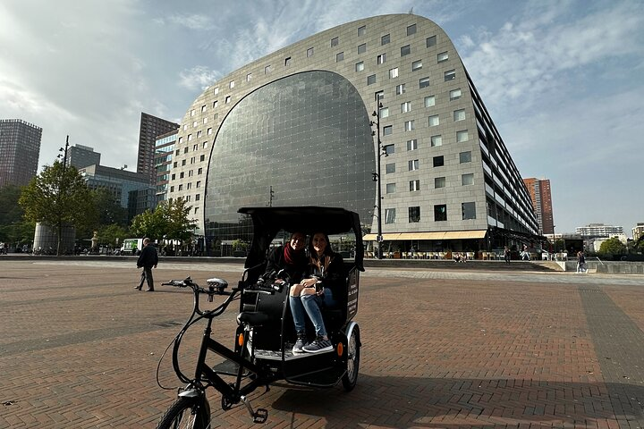 Private Pedicab/Rickshaw Tour of Rotterdam - Photo 1 of 16