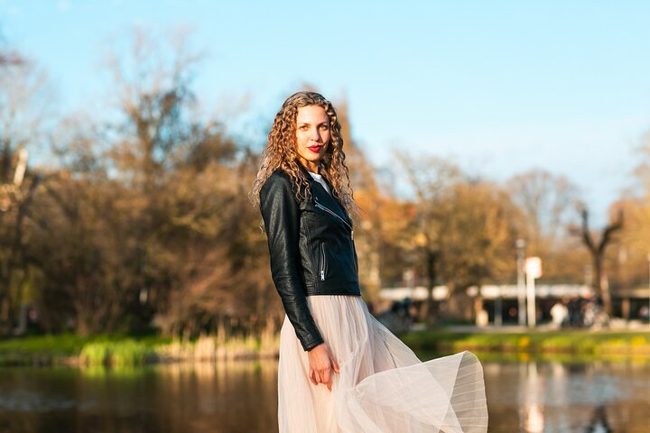 Professional Private Photoshoot at Vondelpark in Amsterdam - Photo 1 of 9