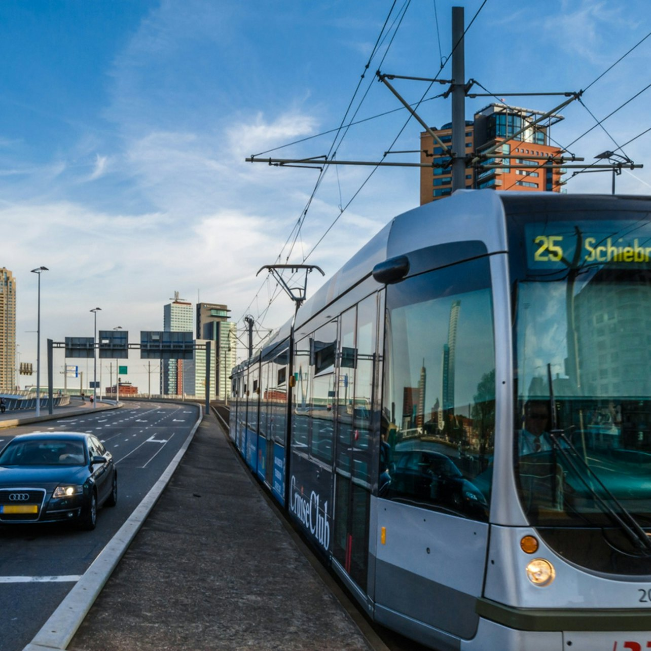 Rotterdam: 1-Day RET Public Transport Ticket - Photo 1 of 7