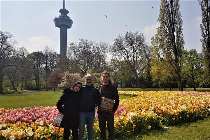 We had a nice walk in the park. In the back you can see the Euromast.