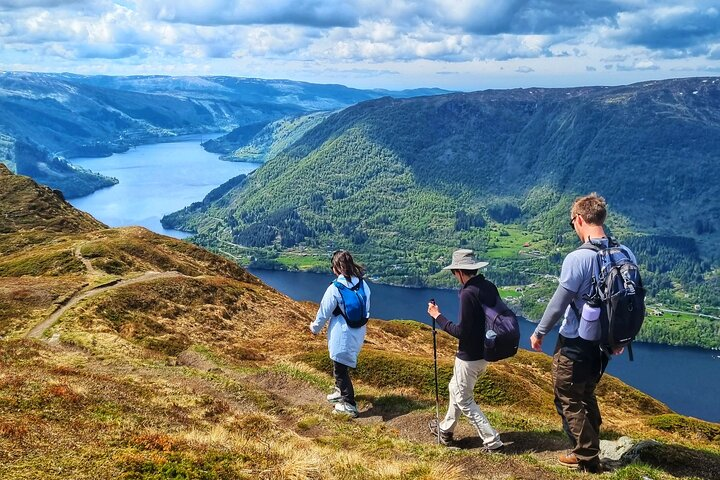 Full-Day Fjord Hiking private- Bergen  - Photo 1 of 14