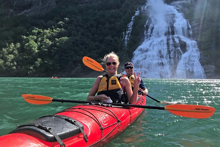 Fun by the big waterfalls