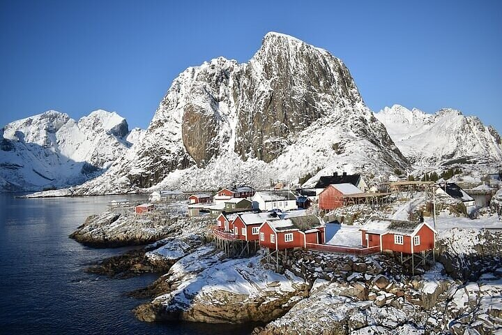 Lofoten PRIVATE tour from Svolvaer - Small Group (1-4 pax) - Photo 1 of 10