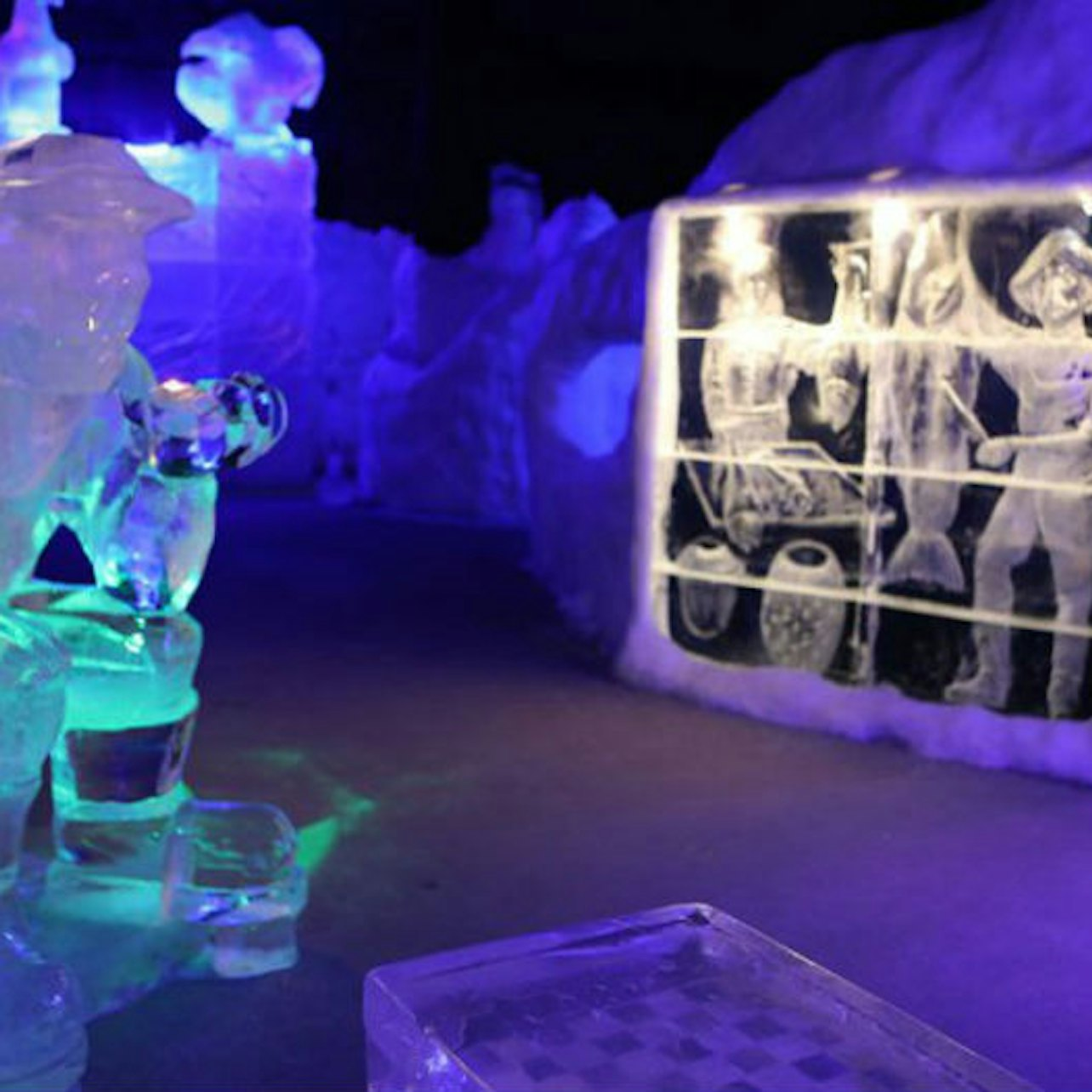 Magic Ice Bar Lofoten - Photo 1 of 9