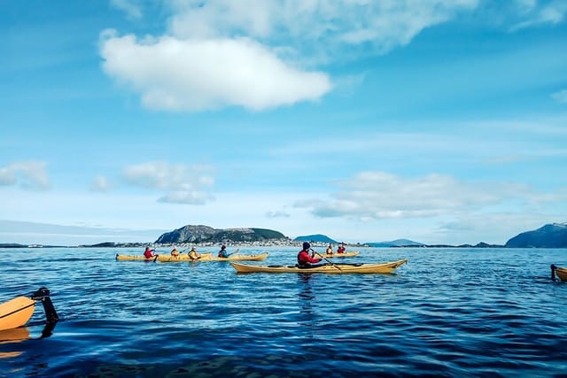 Sea Kayaking In Ålesund - Photo 1 of 9