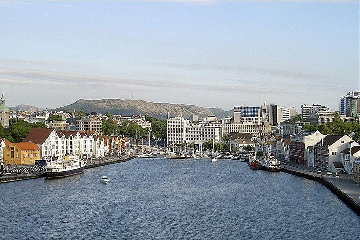 Hang out with locals in Stavanger