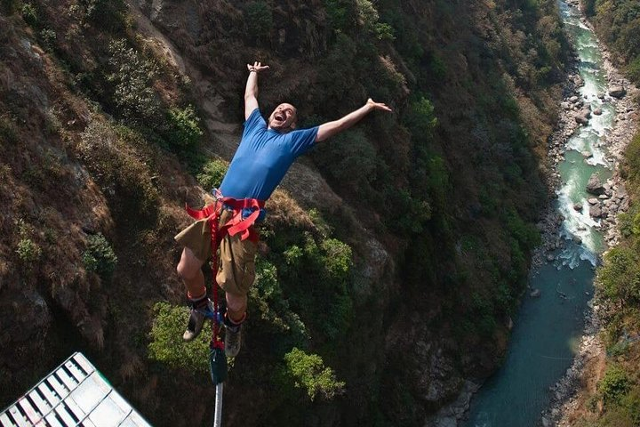 Bungee jumping in Bhotekosi Nepal - Photo 1 of 3