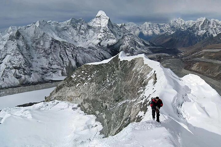 Island Peak Climbing - Photo 1 of 8