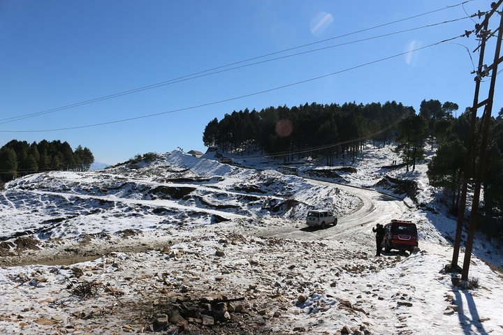 Roads to Kuri Village