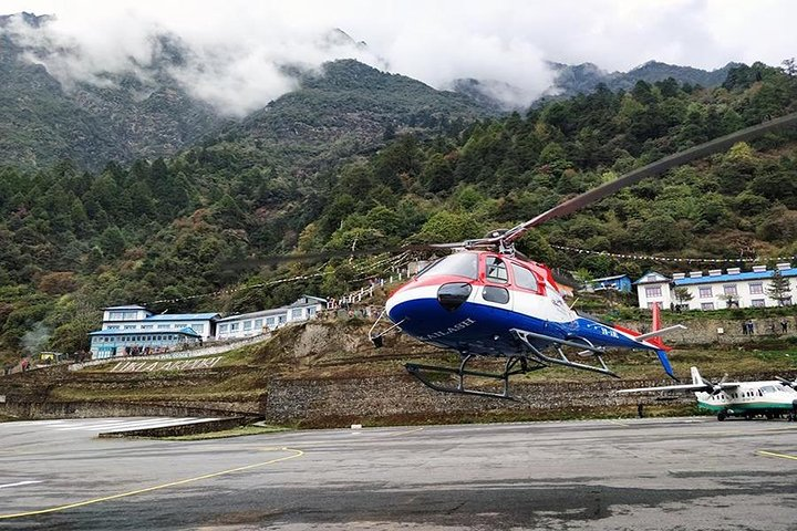 Heli take off at Lukla 