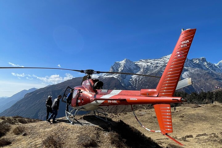 Mount Everest Scenic Helicopter Tour - Photo 1 of 2