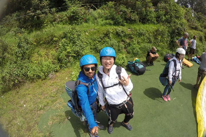 Paragliding  - Photo 1 of 13