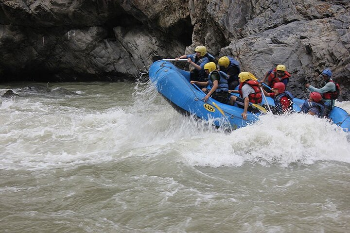 Trishuli River rafting in Nepal offers thrilling rapids, stunning landscapes, and an adrenaline-packed adventure. Navigate through exciting currents while soaking in the breathtaking scenery for an un