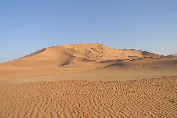 Desert Safari in the Rub al Khali - Photo 1 of 4