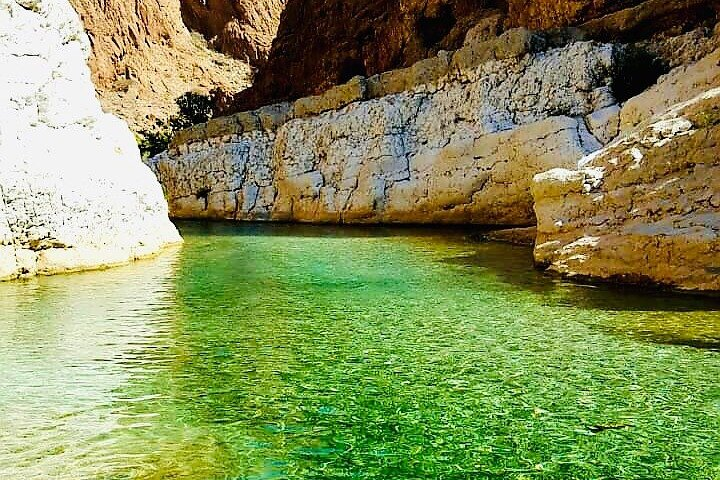 Private Full-Day Wadi Shab and Bimmah Sinkhole Tour - Photo 1 of 7