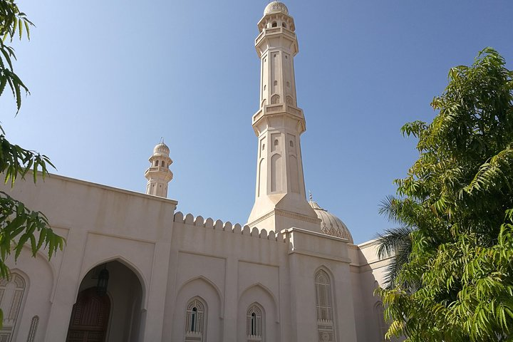 Sultan Qaboos Mosque-Salalah.