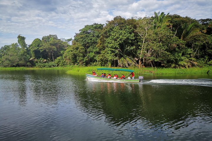 Gatun Lake boat ride