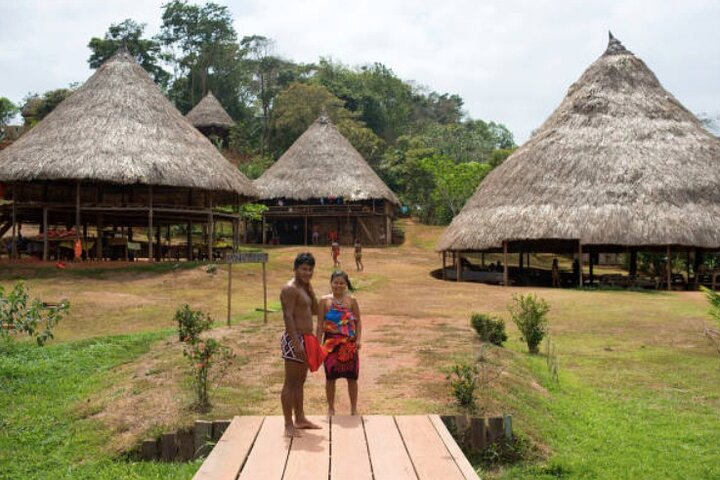 Colon Panama: Embera Indians and Miraflores Locks - Photo 1 of 9