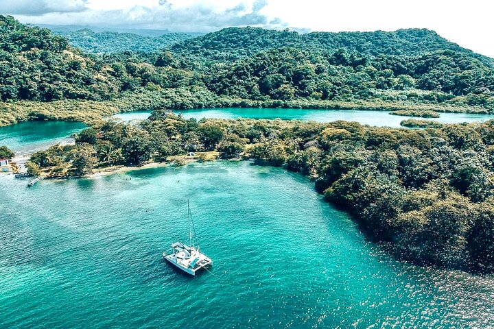 Full-Day Catamaran Sailing Caribbean Beaches with Snorkelling and Lunch - Photo 1 of 25