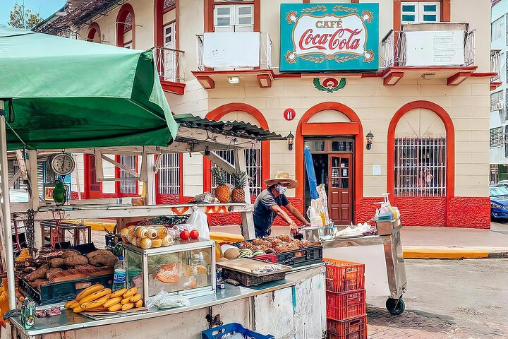 Legends of Casco Viejo Tour: Uncover Hidden Gems - Photo 1 of 25