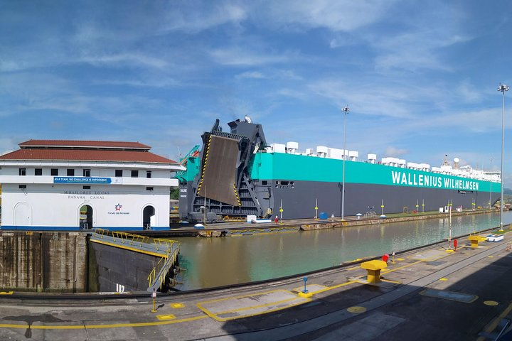 Panama Canal Tour and Gatun Lake Ecotour - Photo 1 of 18