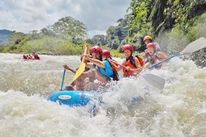 Rafting on the Chiriqui Viejo River