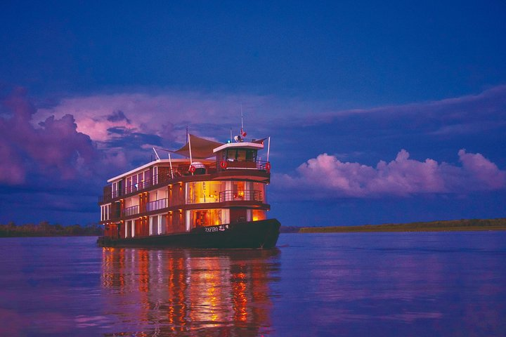 Amazon River Luxury Cruise from Iquitos on the 'Zafiro'