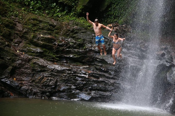 Ahuashiyacu Falls - Photo 1 of 6