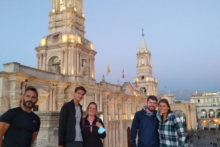 Arequipa City Tour and food and drinks experience - Photo 1 of 11