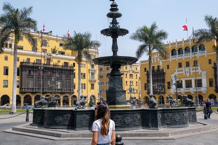 Our friends from @CualquierDestino on a fully customized tour around Lima!