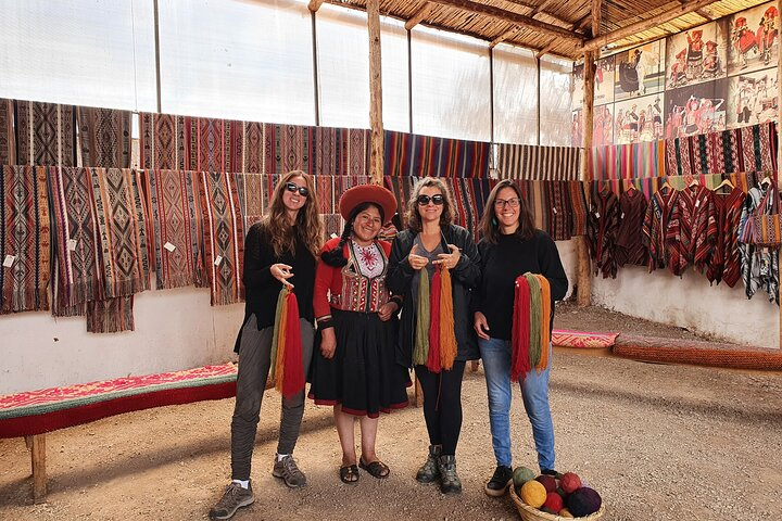 Dyeing experience in Cuzco - Photo 1 of 13