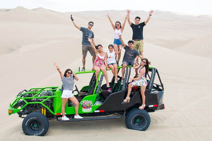 Buggy in Huacachina